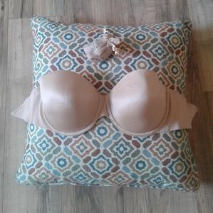 Victoria's Secret Bio Fit Multi-Way Strapless Bra